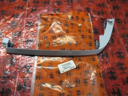 1122410 Sierlijst koplamp