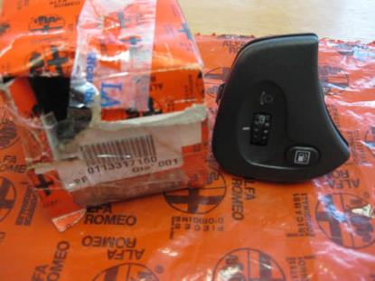 113317160 Sierstuk compleet links dashboard Alfa Romeo GTV Spider 916