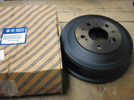 1313675080 Remtrommel achterzijde