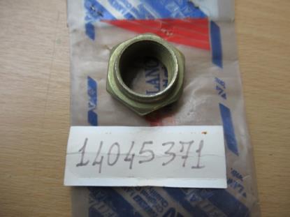 14045371 Naafmoer rechts