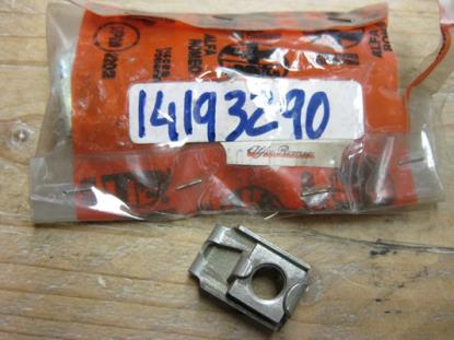 14193290 Moer bevestiging radiateur Alfa Romeo 33 1.9 TB DS
