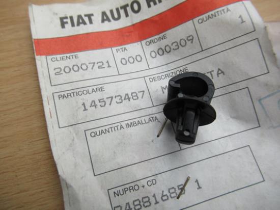 14573487 Clip uitlaatpijp