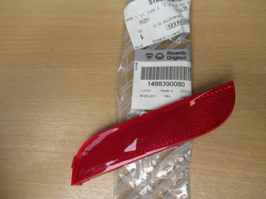 1488390080 Reflector rechtsachter