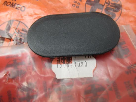 150643080 Plug interieurbekleding