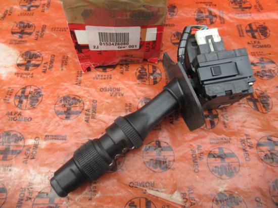 153426080 Stuurschakelaar