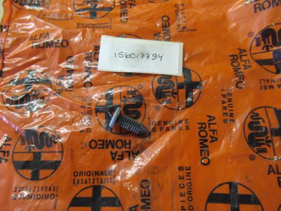 156017794 Plug kofferbak bekleding