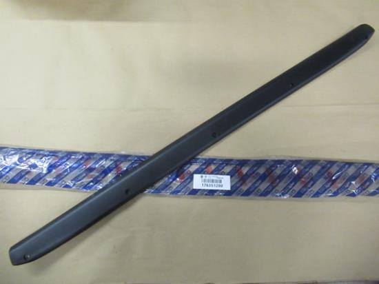 176351280 Achterruit profiel