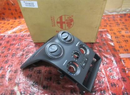 183300280 Middenconsole zwart met automatische klimaatregeling Alfa Romeo 145 146