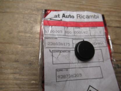 236036175 Rubber dop