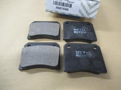 4087608 Remblokset voorzijde Fiat 1300 1500 1600 1800 2300