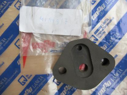 4144917 Bezinepomp afstandstuk