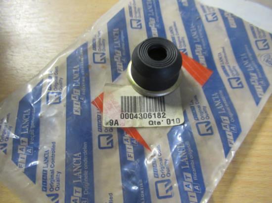 4306182 Stofhoes stuurkogel