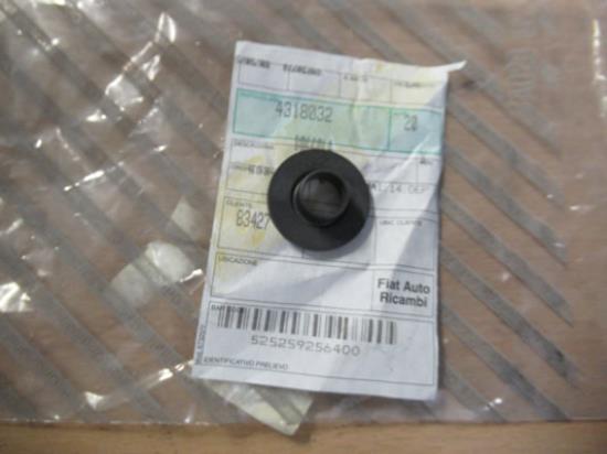 4318032 Bus koppeling