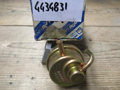 4434831 Brandstofpomp