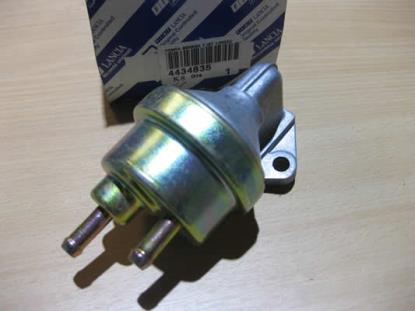 4434835 Brandstofpomp