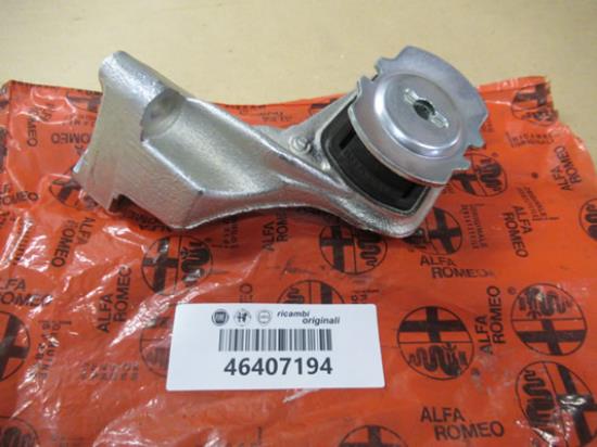 46407194 Motorsteun rechtsvoor