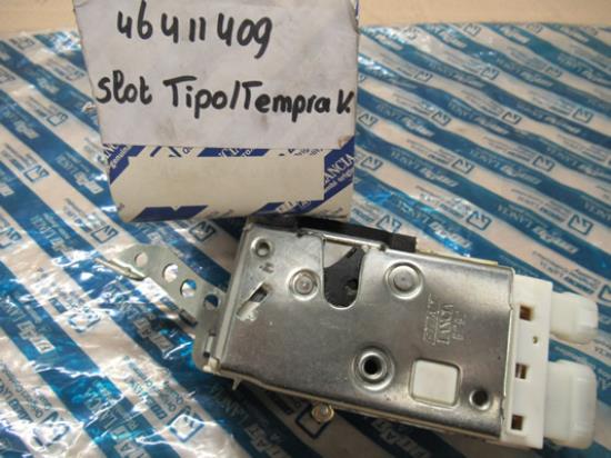 46411409 Elektrische portierslot linksvoor