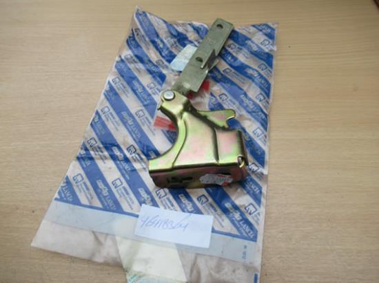 46418364 Motorkap scharnier rechts