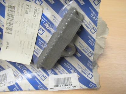 46420233 Beugel achterbumper