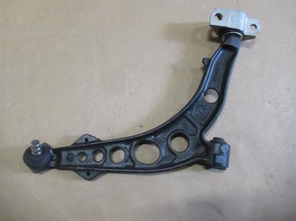 46430003 Draagarm rechts voorzijde