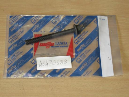 46430688 Cilinderkopbout L=103