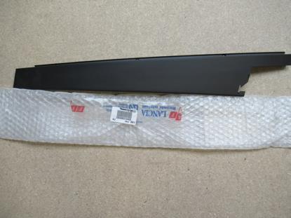 46524483 Sierstuk rechter voorzijde