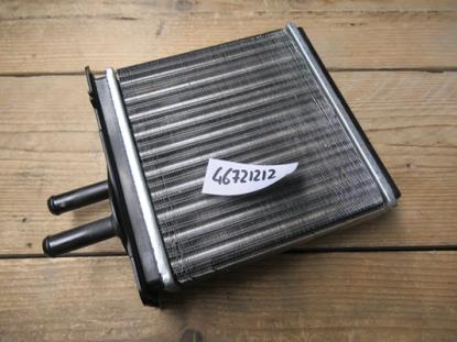 46721212 Kachelradiateur