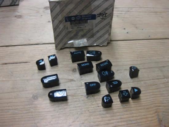 46723391 Knoppen Climate control set