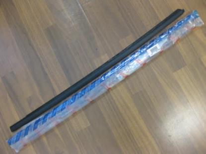 46756849 Raamlijst achterdeur links