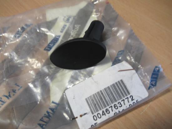 46763772 Plug deurgreep links