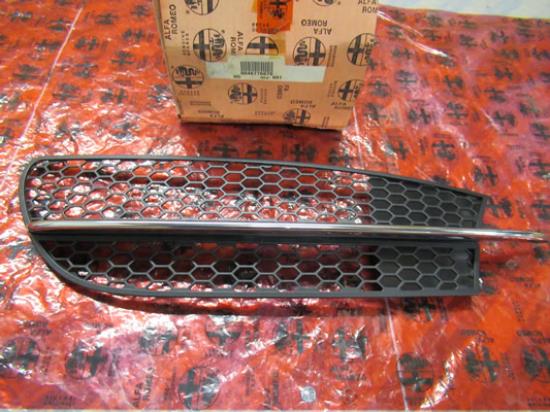 46776670 Grille voorbumper linkerzijde