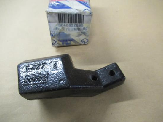 46832095 Versnellingsbak demper