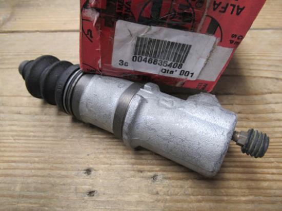 46835408 Koppelingcilinder