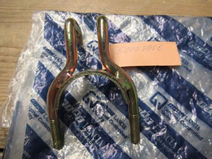 50003856 Uitlaat beugel