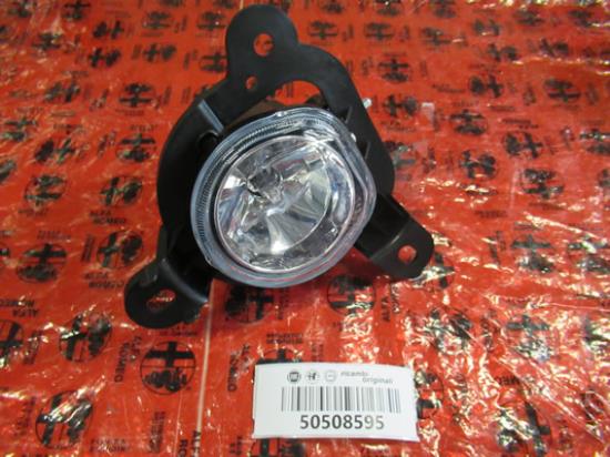 50508595 Mistlamp linkerzijde