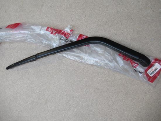 51738854 Ruitenwisserarm