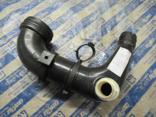 51793175 Slang naar luchtfilterhuis