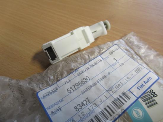 51798630 Koppelingsschakelaar