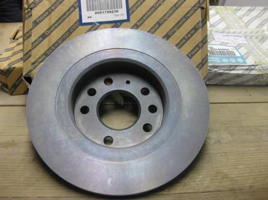 51799236 Remschijf achterzijde