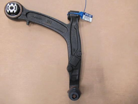 51857136 Draagarm rechterzijde