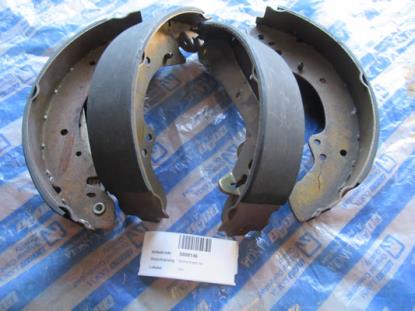 5888146 Remschoen set