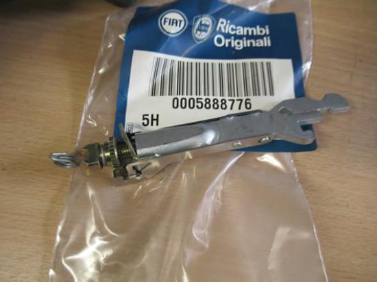 5888776 Versteller rechts