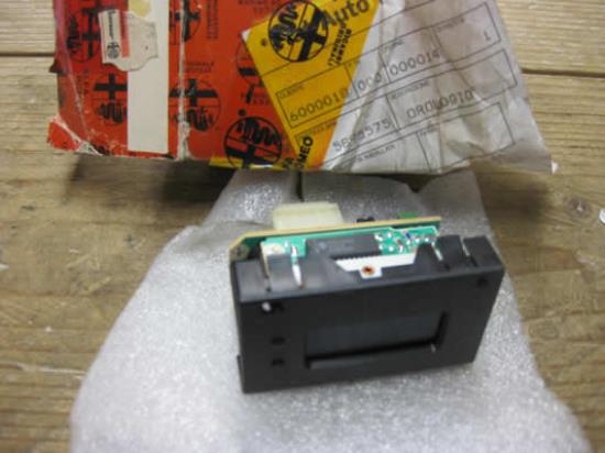 5895575 Klok middenconsole