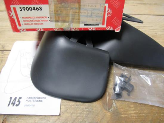 5900468 Spatlap set achterzijde