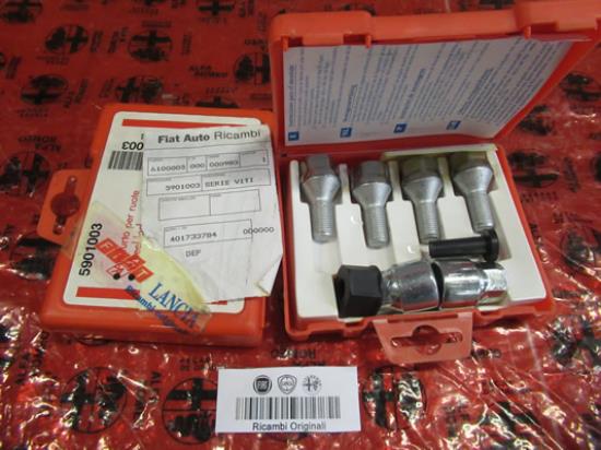 5901003 Slotboutenset