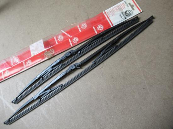 5901373 Ruitenwisserset