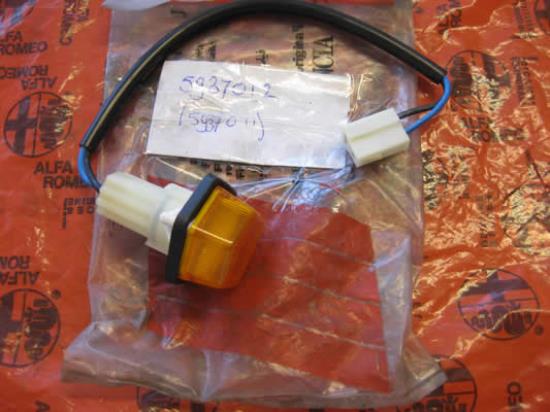 5937012 Richtingaanwijzer zijkant