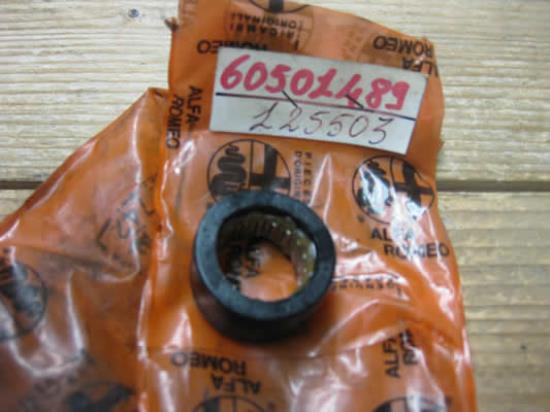 60501489 Lager bus stuurkolom Alfa Romeo RZ SZ 164 33 75 GTV Spider Fiat Coupe Alfasud