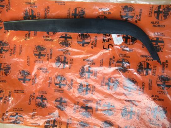 60501815 Kunststof sierlijst koplamp links