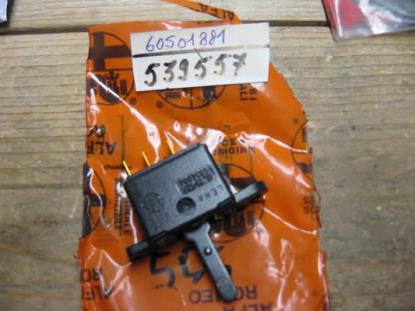 60501881 Schakelaar kachelbediening schuif kachelpaneel Alfa Romeo 33 905 Alfasud